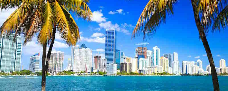 Havanatur otra vez en el ojo de la crítica por su “invitación” a las playas de Miami