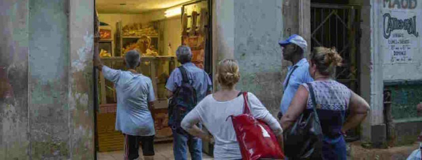 Cuba in economic chaos, but with more than 100 new MSMEs approved