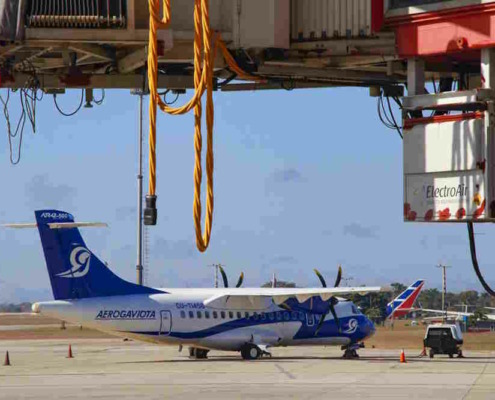 Cubana de Aviación and Aerogaviota fly to Nicaragua unofficially ?