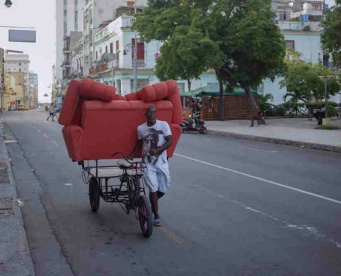 Migración interna: Más de 65 mil cubanos se desplazaron del campo a la ciudad